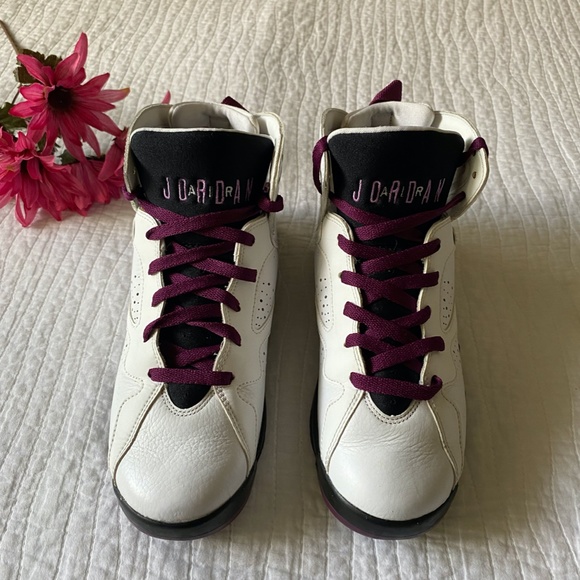EUC Air Jordan 7 Retro “Fuchsia Glow” 442960-127 Size 7.5Y/ Women's 8.5 - Picture 3 of 15
